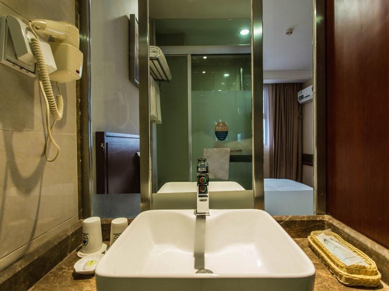 Greentree Inn Guangxi Nanning Jiangnan Wanda Plaza Tinghong Road Express Hotel Екстериор снимка
